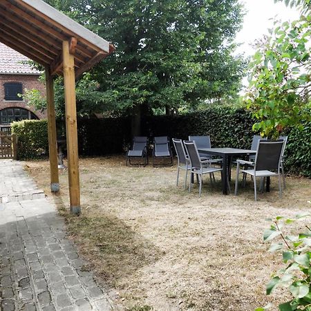 Gite Rural Les Petites Tetes Leuze-en-Hainaut Eksteriør billede